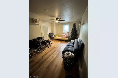 17 Railroad Ave, Phillipsburg, NJ 08865 - Photo 27