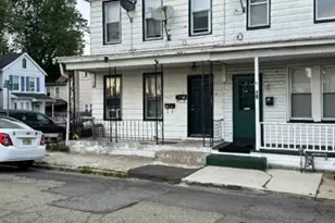 17 Railroad Ave, Phillipsburg, NJ 08865 - Photo 5