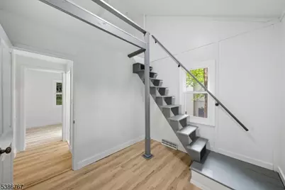 330 Springbrook Trl, Sparta Township, NJ 07871 - Photo 23
