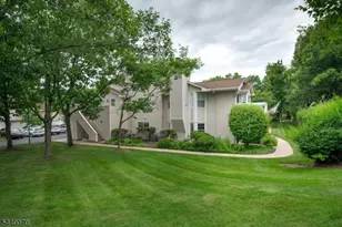 78 Wendover Ct, Bedminster Township, NJ 07921 - Photo 1