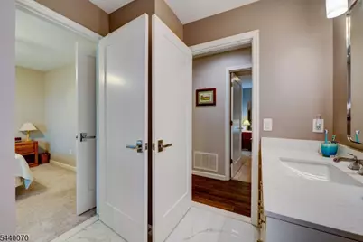 78 Wendover Court, Bedminster Township, NJ 07921 - Photo 23