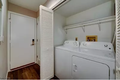 78 Wendover Court, Bedminster Township, NJ 07921 - Photo 25