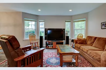 78 Wendover Court, Bedminster Township, NJ 07921 - Photo 5