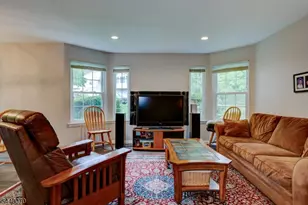 78 Wendover Ct, Bedminster Township, NJ 07921 - Photo 5