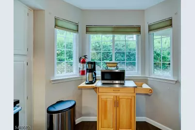 78 Wendover Court, Bedminster Township, NJ 07921 - Photo 13