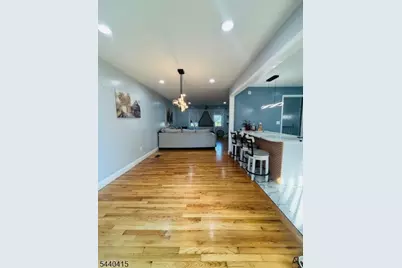 417 Jefferson Ave, Dunellen, NJ 08812 - Photo 7