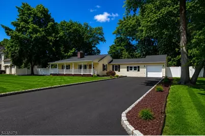 5 Andrews Pl, Pequannock Township, NJ 07444 - Photo 3