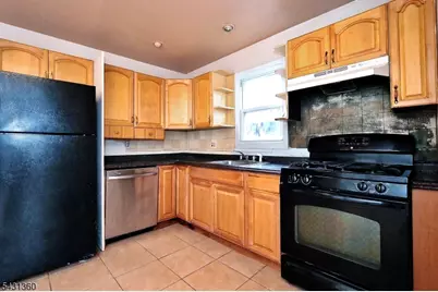 122 Dawes Hwy, Pompton Lakes, NJ 07442 - Photo 7