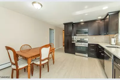 44 Molinari Dr, Wanaque, NJ 07465 - Photo 9