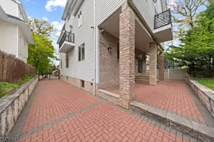 69-71 Summit Rd, Elizabeth, NJ 07208 - Photo 9