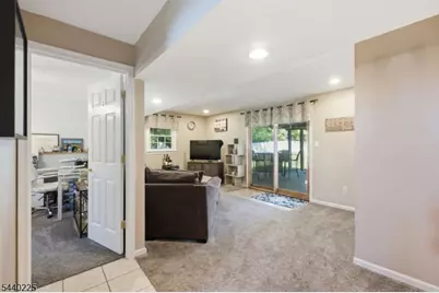 11 Hillside Dr, Clinton, NJ 08809 - Photo 27