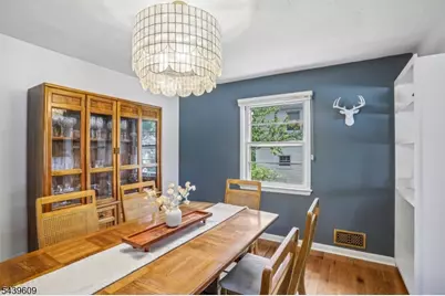 730 Willow St, Cranford Township, NJ 07016 - Photo 9