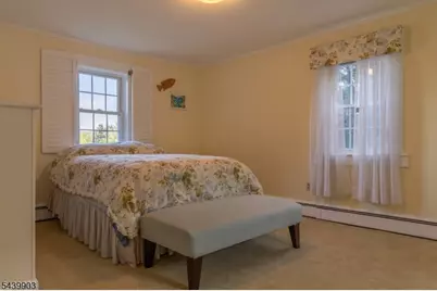 110 Vail St, Hackettstown, NJ 07840 - Photo 17