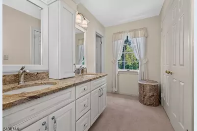 11 Doe Run, Franklin Township, NJ 08867 - Photo 21