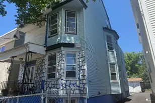 81 Rose Terrace, Newark, NJ 07108 - Photo 3