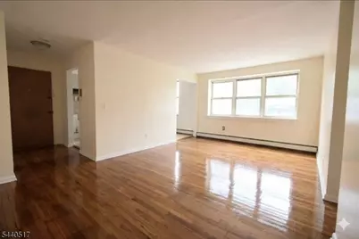 58 Underwood St #B7, Newark, NJ 07106 - Photo 5