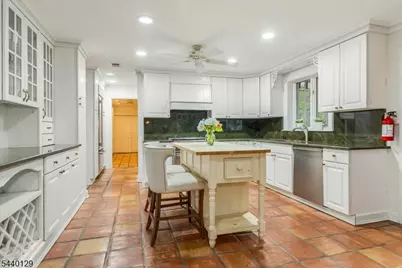 4 Edward Shippen Ln, Morris Township, NJ 07960 - Photo 9