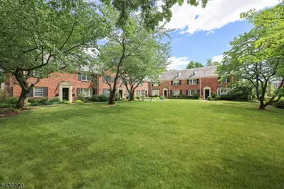 260 Walnut Street, Unit #10, Westfield Town, NJ 07090 - Photo 3