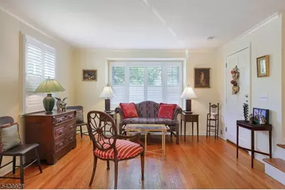 260 Walnut Street, Unit #10, Westfield Town, NJ 07090 - Photo 5