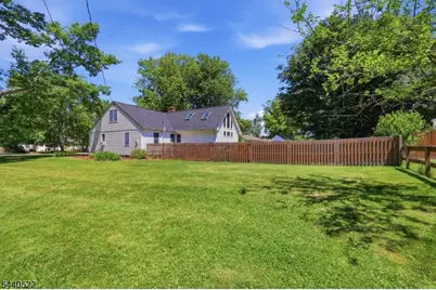 626 5th St, Belvidere, NJ 07823 - Photo 29