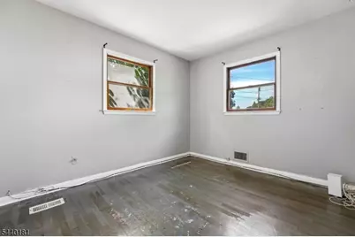 42 Daka Ct, Bloomfield, NJ 07003 - Photo 21