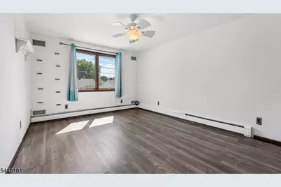 42 Daka Ct, Bloomfield, NJ 07003 - Photo 27
