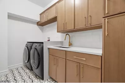207 Union St, Montclair, NJ 07042 - Photo 33