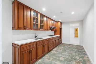 207 Union St, Montclair, NJ 07042 - Photo 43