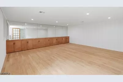 207 Union St, Montclair, NJ 07042 - Photo 41
