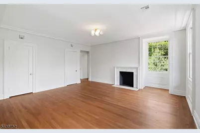 207 Union St, Montclair, NJ 07042 - Photo 35