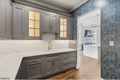 207 Union St, Montclair, NJ 07042 - Photo 21