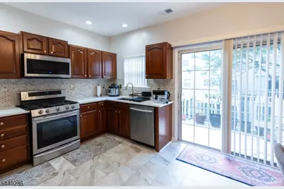 248 Warren St, Newark, NJ 07103 - Photo 13