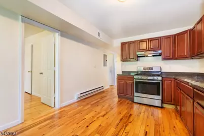 527 13th Ave #3, Newark, NJ 07103 - Photo 5