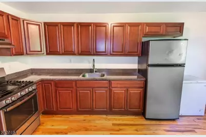 527 13th Ave #3, Newark, NJ 07103 - Photo 7