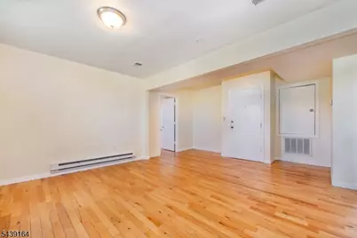 527 13th Ave #3, Newark, NJ 07103 - Photo 3