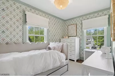 35 N Summit Ave, Chatham, NJ 07928 - Photo 17
