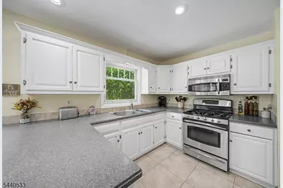 22 Spy Ln, Readington, NJ 08822 - Photo 5