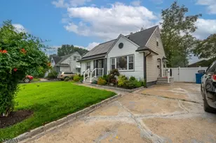 156 Baker Ave, South Plainfield, NJ 07080 - Photo 3