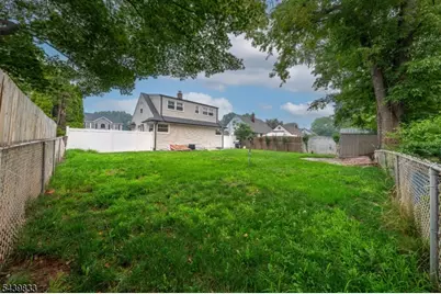 156 Baker Ave, South Plainfield, NJ 07080 - Photo 21