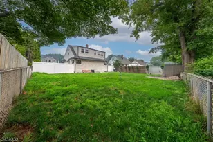 156 Baker Ave, South Plainfield, NJ 07080 - Photo 21