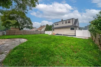 156 Baker Ave, South Plainfield, NJ 07080 - Photo 23