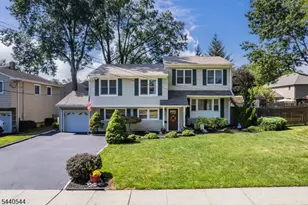 111 Shadowlawn Way, Cranford Township, NJ 07016 - Photo 3