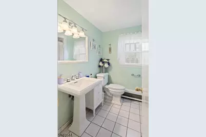 111 Shadowlawn Way, Cranford Township, NJ 07016 - Photo 31