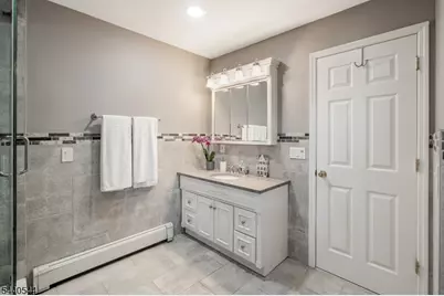 111 Shadowlawn Way, Cranford Township, NJ 07016 - Photo 21