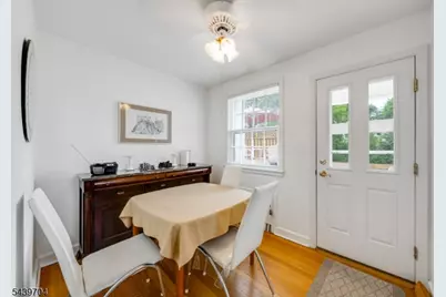 31 Briant Pkwy, Summit, NJ 07901 - Photo 13