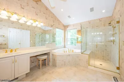 43 Morning Watch Rd, Wayne, NJ 07470 - Photo 29