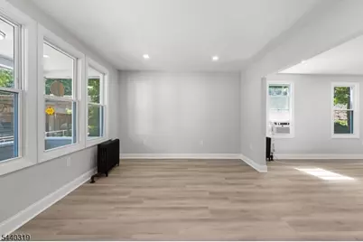 534 Morris St, Orange, NJ 07050 - Photo 5