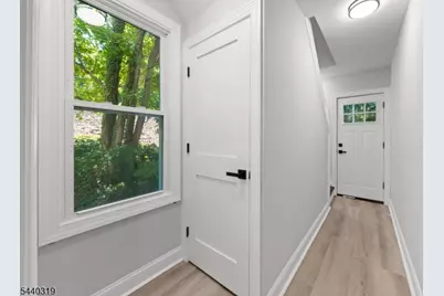 534 Morris St, Orange, NJ 07050 - Photo 33