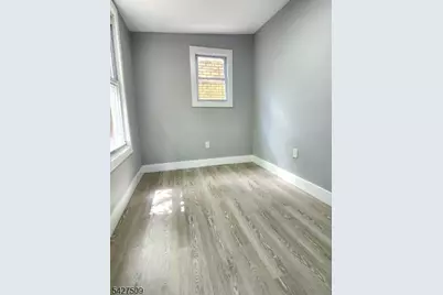 102 Washington Ave, Irvington, NJ 07111 - Photo 13
