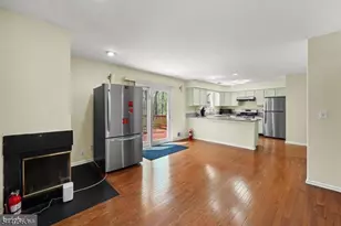 150 Nantwich Ct, Franklin Township, NJ 08873 - Photo 11